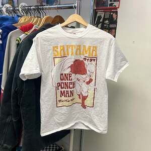 One Punch Man Saitama Graphic Anime T-Shirt White Medium